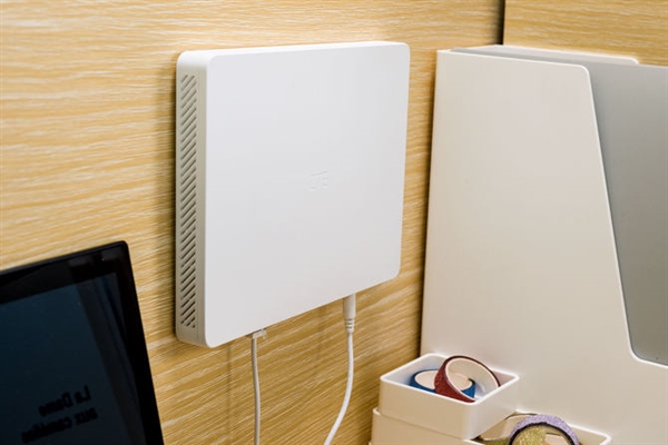 中兴晴天墙面路由器上手：新一代WiFi 6穿墙神器(图15)